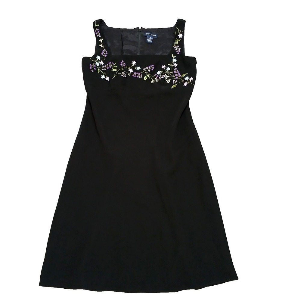 Ann Taylorβ Womens Black Shift dress floral embroidery Sleeveless size 8